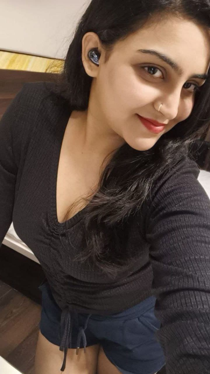 female call girl in chandigarh